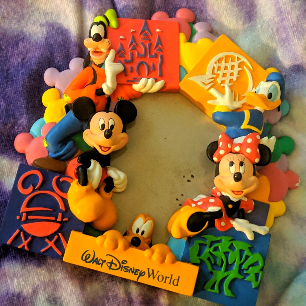 Walt Disney world Mickey and Minnie picture frame